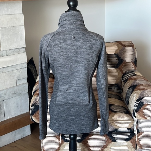 Lululemon Radiant Jacket - Picture 11 of 14